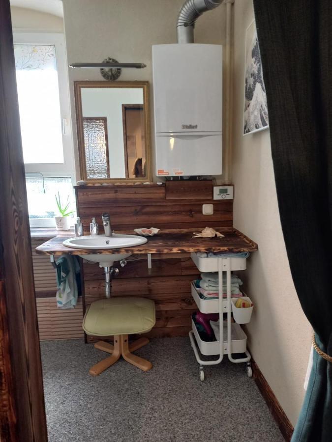 Dhamma-retreat In Apartment *