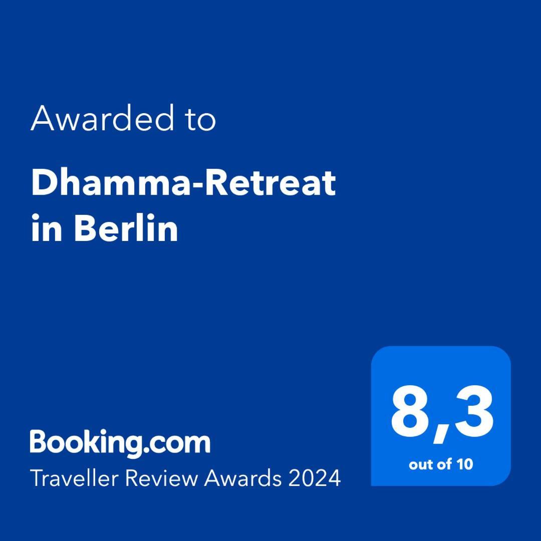 Apartment Dhamma-retreat In *